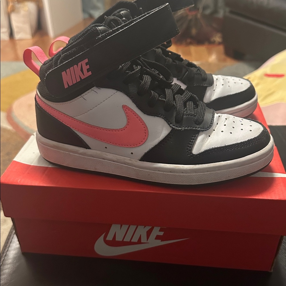 Size 3.5Y- Nike Kids' Black/Pink Sneakers